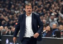 Ergin Ataman'dan flaş itiraf! 'Dibi g&ouml;rm&uuml;ş durumdayız'