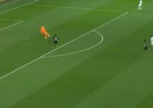 S&uuml;per Lig devinin istediği kaleci Şampiyonlar Ligi'nde takımını yaktı!