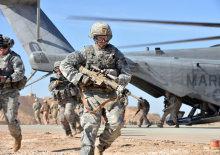 ABD'nin İran'a harekat planları ortaya &ccedil;ıktı! Binlercesi yola &ccedil;ıktı