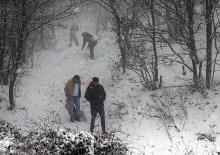 Bayramda kar s&uuml;rprizi: 10 santime ulaştı