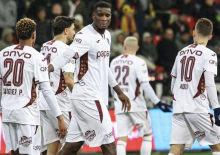 Kral tarih yazmak i&ccedil;in sahaya &ccedil;ıkıyor! Kırılması zor bir rekora imza atacak