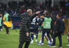 Fethiyespor-Bursaspor ma&ccedil;ının ardından b&uuml;y&uuml;k kavga &ccedil;ıktı! 'Sen hainsin'