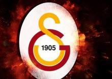 Galatasaray'a yıldız oyuncusundan k&ouml;t&uuml; haber! Kaburgasında kırık var