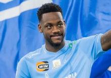 Duran, tek bir emoji ile ortalığı karıştırdı! Mert Hakan anında sildi