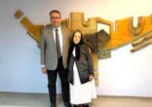 72 yaşındaki kadından 3,7 kiloluk t&uuml;m&ouml;r &ccedil;ıkarıldı