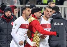 Azerbaycan kanalında T&uuml;rkiye'nin zaferi coşkuyla kutlandı