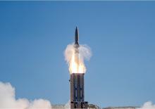 Japonya&rsquo;dan f&uuml;ze hamlesi: Asya&rsquo;da f&uuml;ze yarışı kızışıyor