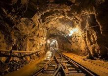 Maden ocağına saldırı: En az 74 &ouml;l&uuml;