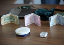  Otob&uuml;ste unutulan i&ccedil;inde 600 bin liralık altın olan &ccedil;anta sahibine ulaştırıldı