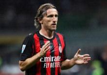 40 yaşındaki efsaneden yeni s&ouml;zleşme i&ccedil;in tek şart! 'Zirvede bırakmak istiyor'