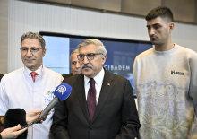 AK Partili Yayman, İbrahim Tatlıses'i ziyaret etti