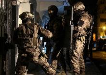 Bakan G&uuml;rlek'ten kararlılık mesajı: Tek tek yakalandılar