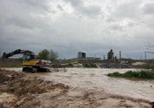 Osmaniye'de şiddetli yağış nedeniyle k&ouml;pr&uuml; &ccedil;&ouml;kt&uuml;