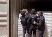 Bakan G&uuml;rlek duyurdu! "500 milyon liralık kokain ele ge&ccedil;irildi"