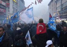 Bir şehir meydanlara d&ouml;k&uuml;ld&uuml;! Dadaşlar şampiyonluğu kutluyor