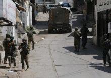 Filistinli iş&ccedil;ilere şiddet! G&ouml;zaltında darp, hastaneler doldu