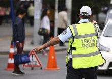 Trafikte bı&ccedil;aklı kavgaya 542 bin lira ceza