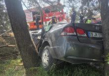 Balıkesir'de feci kaza! S&uuml;r&uuml;c&uuml; hayatını kaybetti