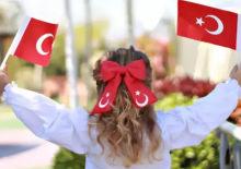 Ekonomi y&ouml;netiminden "23 Nisan Ulusal Egemenlik ve &Ccedil;ocuk Bayramı" mesajı