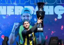 eS&uuml;per Lig'de şampiyon Fenerbah&ccedil;e!