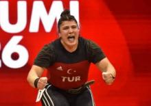 Milli halterciden Avrupa'da madalya
