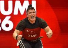 Milli halterciden Avrupa'da madalya