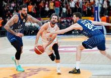 Pota derbisinde kazanan Anadolu Efes!