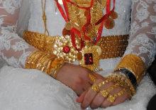 Altın ve belirsizlik evliliği vurdu