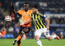Fenerbah&ccedil;e en az 5 eksikle Başakşehir karşısında!