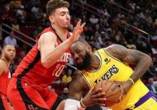 LeBron&rsquo;dan Alperen&rsquo;e Sert &Ccedil;ıkış: &ldquo;Bunu Sen S&ouml;yleyemezsin!&rdquo;