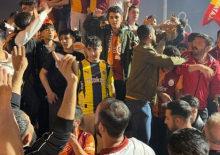 Galatasaray'ın şampiyonluk kutlamasına damga vuran Fenerbah&ccedil;eli