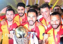 G.Saray'da 6 kupa kazandı! 39 yaşında TFF 3. Lig ekibine imza attı