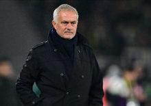 Jose Mourinho kendisine gelen teklifi a&ccedil;ıkladı!