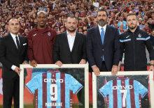 Trabzonspor final &ouml;ncesi iki oyuncuya veda etti