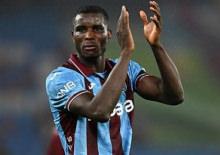 Trabzonspor'da Paul Onuachu Alexander S&ouml;rloth'u solladı!