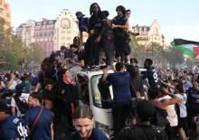 Paris'te şampiyonluk Filistin bayrağıyla kutlandı!