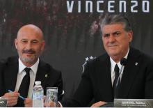 Italiano istedi &Ouml;nder &Ouml;zen getiriyor! Kartal aradığı kanadını İngiltere'de buldu