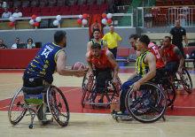 Fenerbah&ccedil;e TSK Rehabilitasyon Merkezi'ni farklı devirdi!