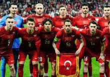 İletişim Başkanlığı&rsquo;ndan YKS &ouml;ncesi milli ma&ccedil;ı uyarısı