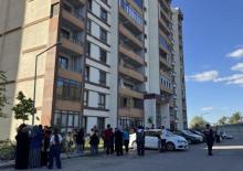2 yaşındaki bebeğin kahreden &ouml;l&uuml;m&uuml;: 5. kattan d&uuml;şt&uuml;!