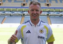 Fenerbah&ccedil;e a&ccedil;ıkladı: Kuyt, İsmail Kartal'ın yardımcısı Oldu
