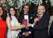 CHP lideri Kemal Kılı&ccedil;daroğlu nikah şahidi oldu