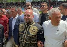 Kırkpınar'da rekor! Ufuk &Ouml;z&uuml;nl&uuml;'ye ebedi ağalık altın kemeri...