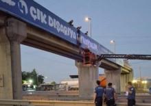Kocaeli'nde dehşete d&uuml;ş&uuml;ren g&ouml;r&uuml;nt&uuml;: Asılı halde bulundu!