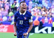 Mbappe'den zaferin ardından g&uuml;ndem olan a&ccedil;ıklama!