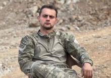 Freni patlayan kamyonun altına aldığı s&uuml;r&uuml;c&uuml; kurtarılamadı 