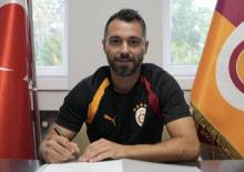 Galatasaray'dan eski futbolcusuna g&ouml;rev!