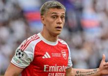 İstanbul'a gelecek mi? Trossard i&ccedil;in Beşiktaş a&ccedil;ıklaması