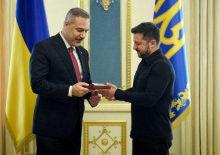 Ukrayna'dan T&uuml;rkiye'ye 'olağan&uuml;st&uuml;' &ouml;d&uuml;l! Zelenskiy, Bakan Fidan'a tevcih etti