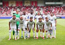 Beşiktaş UEFA'ya kadrosunu bildirdi! Trossard yer almadı!